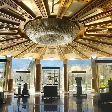 Апартамент 2-bedroom Elegant In Mediterranean Style