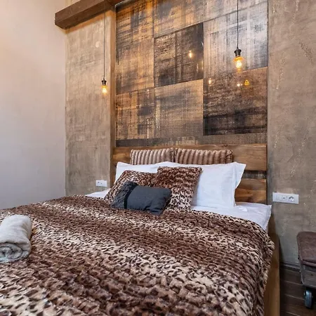 2-bedroom Elegant In Mediterranean Style Апартамент София