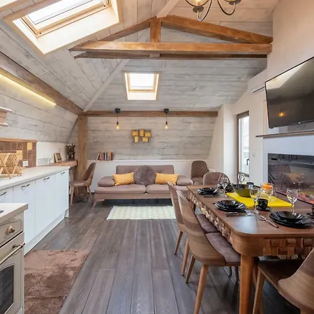 2-bedroom Elegant In Mediterranean Style