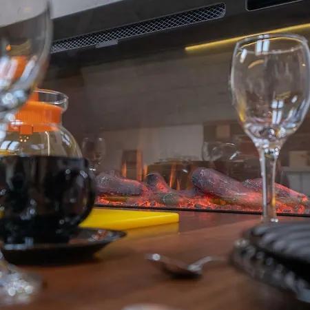 2-bedroom Elegant In Mediterranean Style