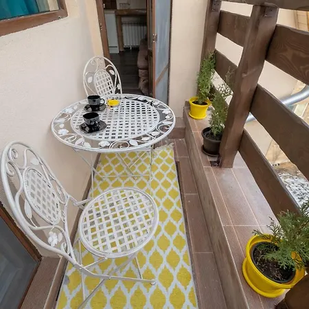 Apartament 2-bedroom Elegant In Mediterranean Style