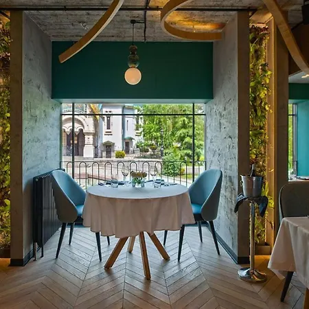 2-bedroom Elegant In Mediterranean Style