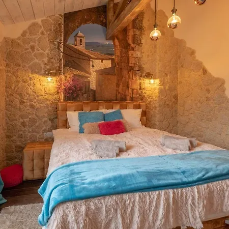 2-bedroom Elegant In Mediterranean Style