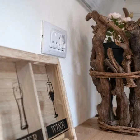 Lägenhet 2-bedroom Elegant In Mediterranean Style *